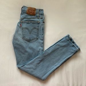 Levi Wedgie Straight Jeans